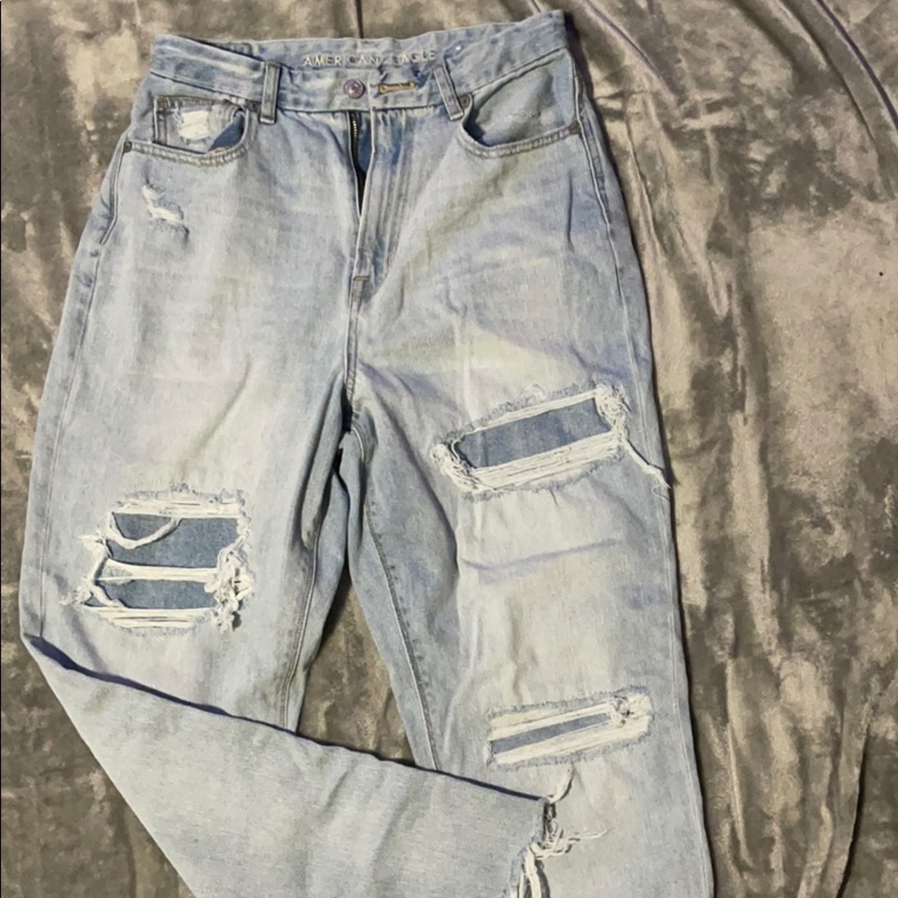 AE mom jeans